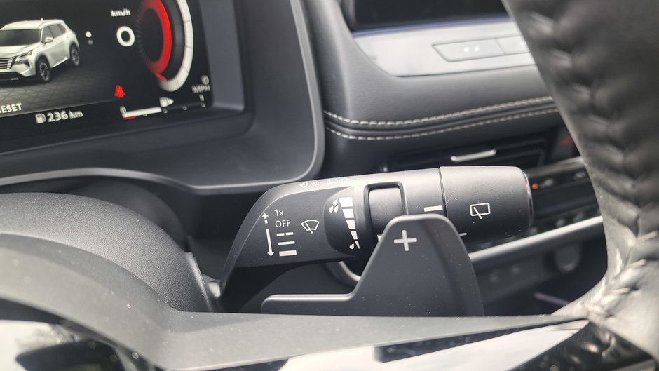 2024 Nissan Rogue Platinum-13