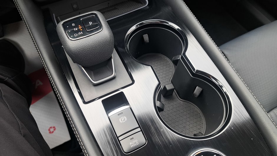 2024 Nissan Rogue Platinum-26