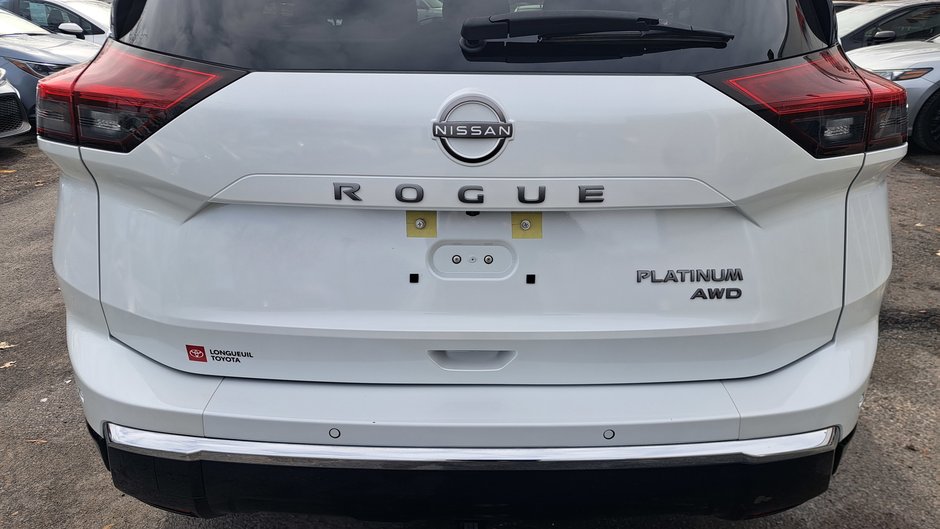 2024 Nissan Rogue Platinum-41