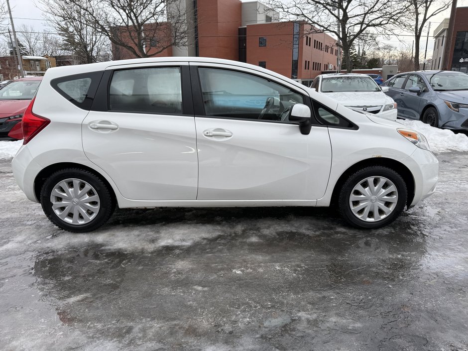 Nissan Versa Note S 2014-6