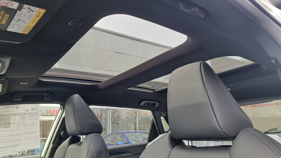 Toyota bZ4X XLE 2023-21