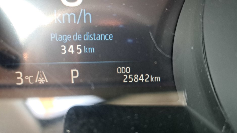 Toyota Camry Hybrid XSE 2023-11