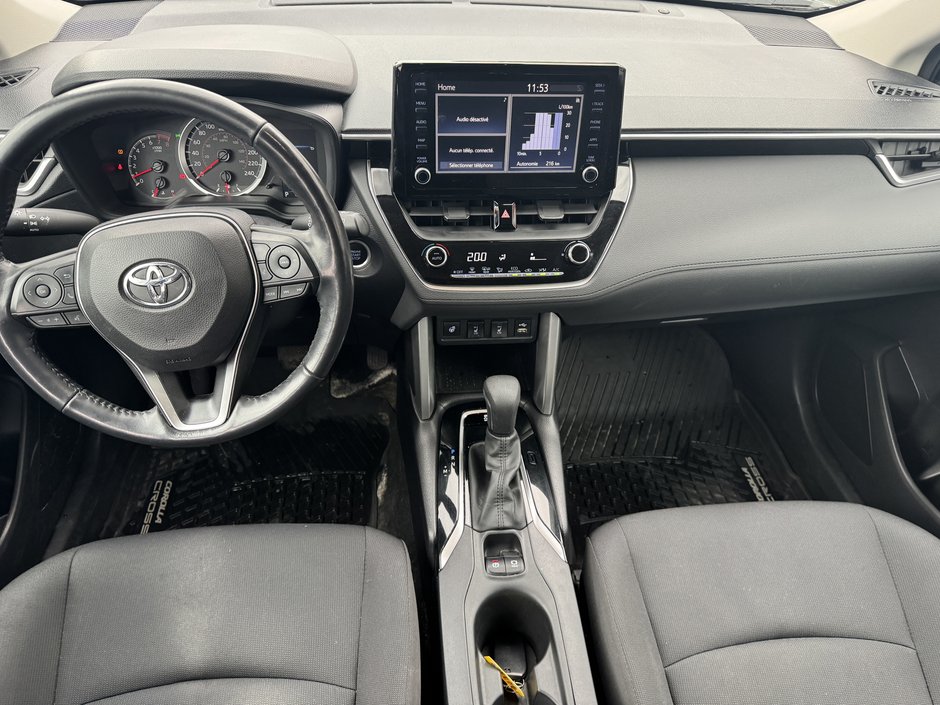2022 Toyota Corolla Cross LE-9