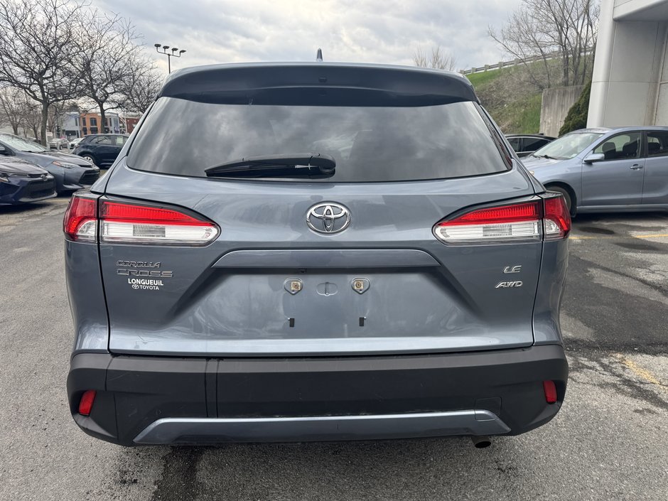 2022 Toyota Corolla Cross LE-3