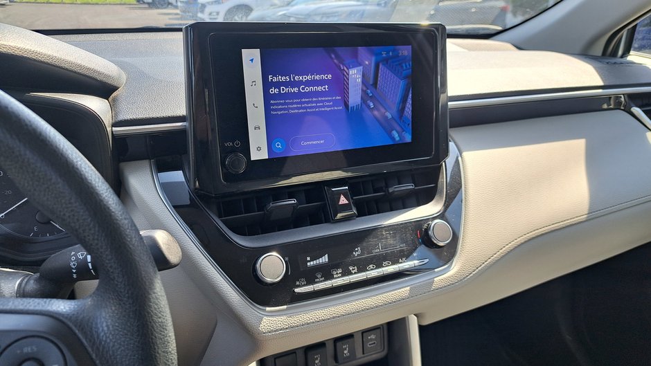 2023 Toyota Corolla Cross L-16