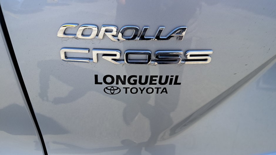 2023 Toyota Corolla Cross L-30