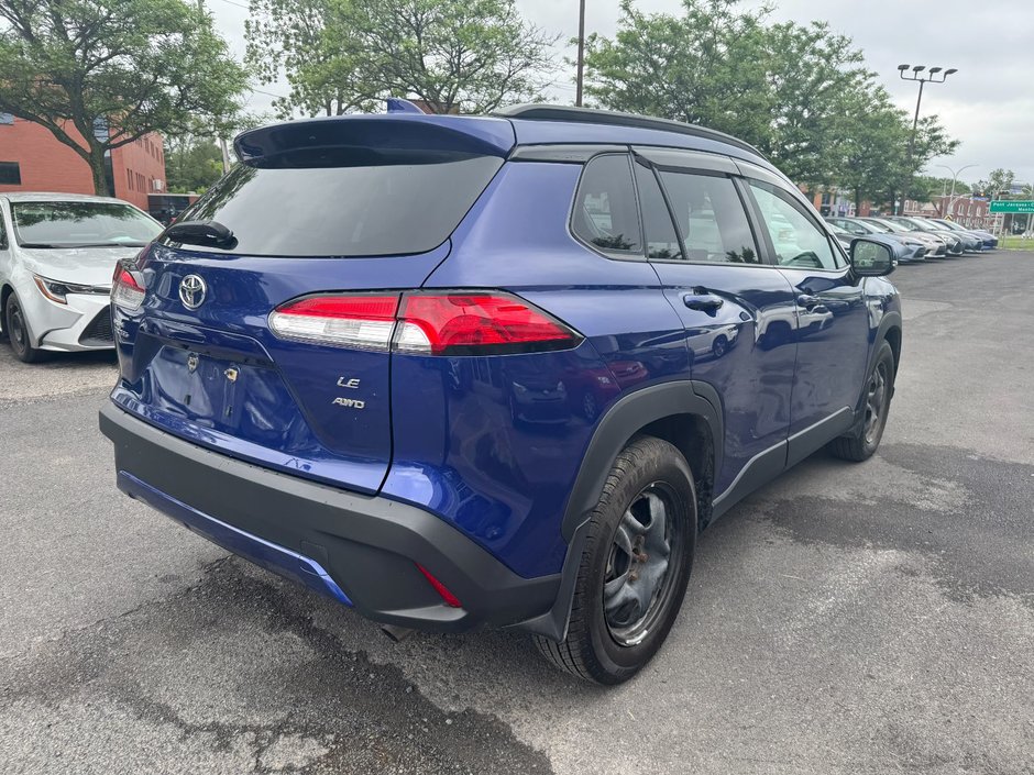 Toyota Corolla Cross LE 2023-4