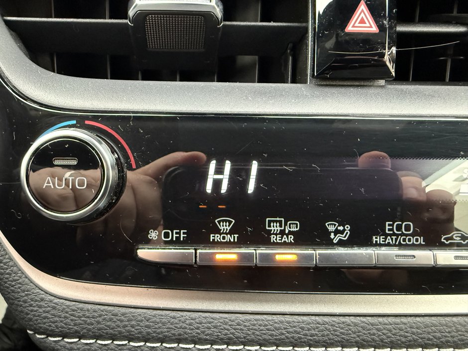 2019 Toyota Corolla Hatchback-27