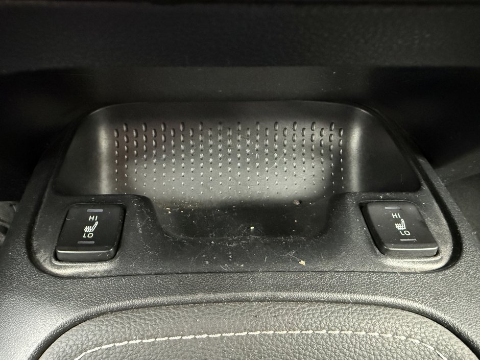 2021 Toyota Corolla Hatchback-22