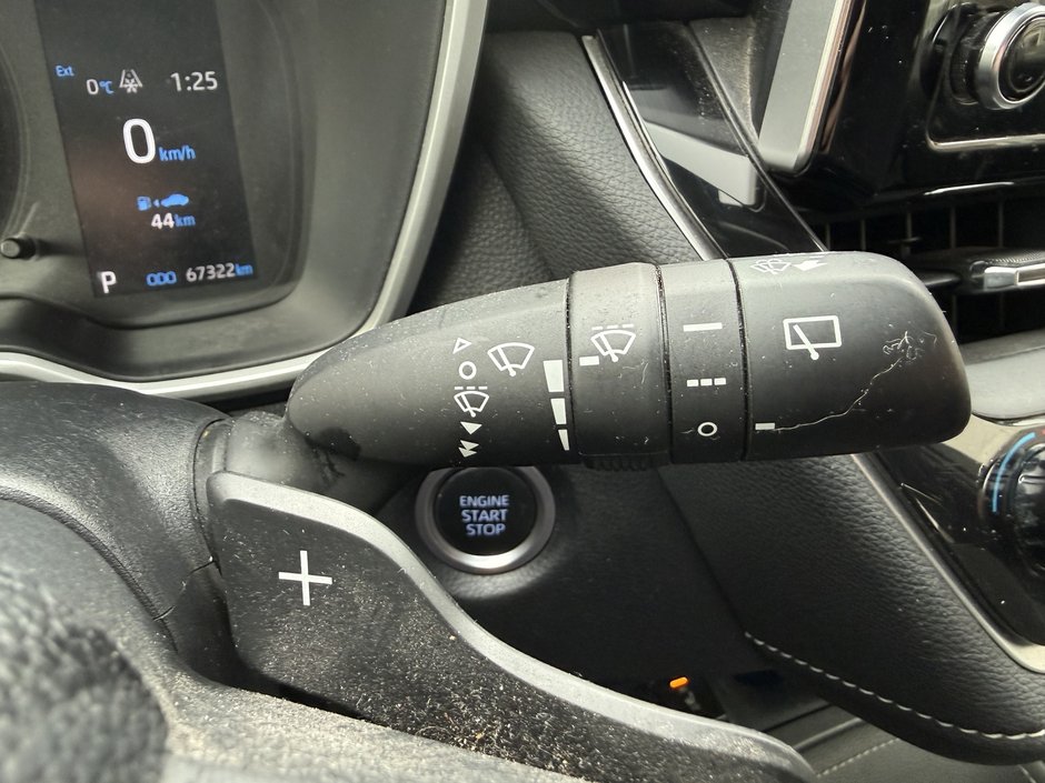 2021 Toyota Corolla Hatchback-18