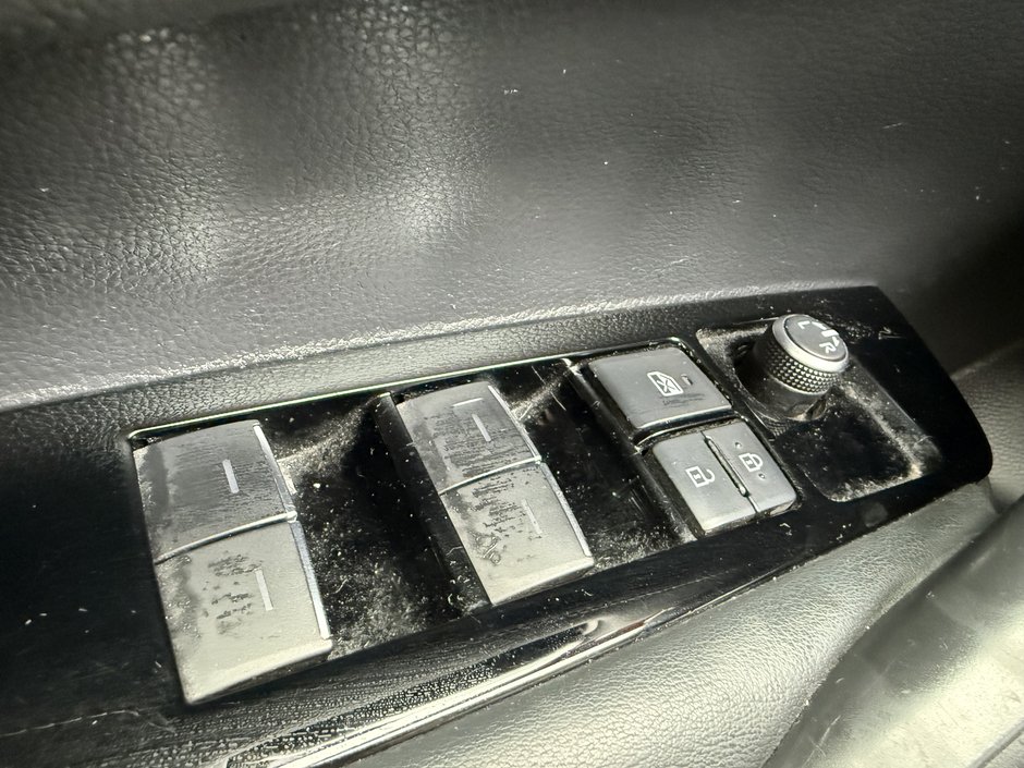 2021 Toyota Corolla Hatchback-19