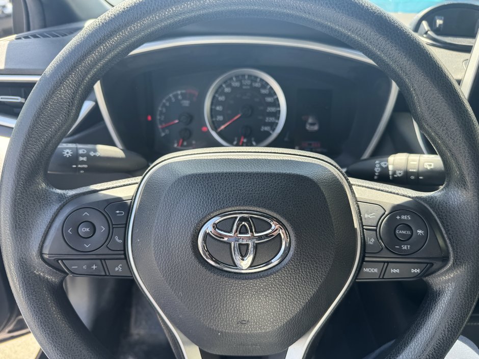 2021 Toyota Corolla Hatchback-16
