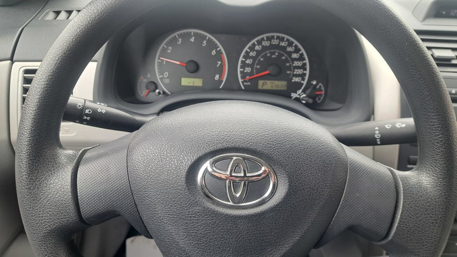 2012 Toyota Corolla CE-10