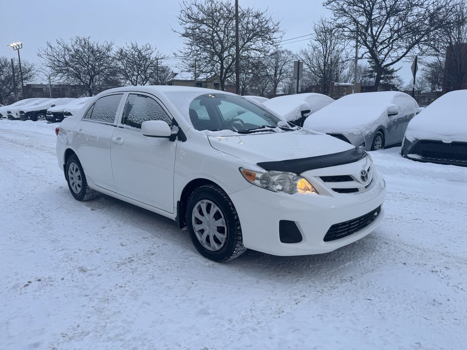 Toyota Corolla CE 2013-14