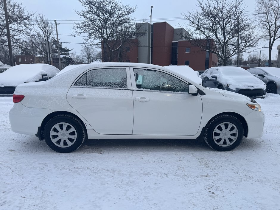 Toyota Corolla CE 2013-15