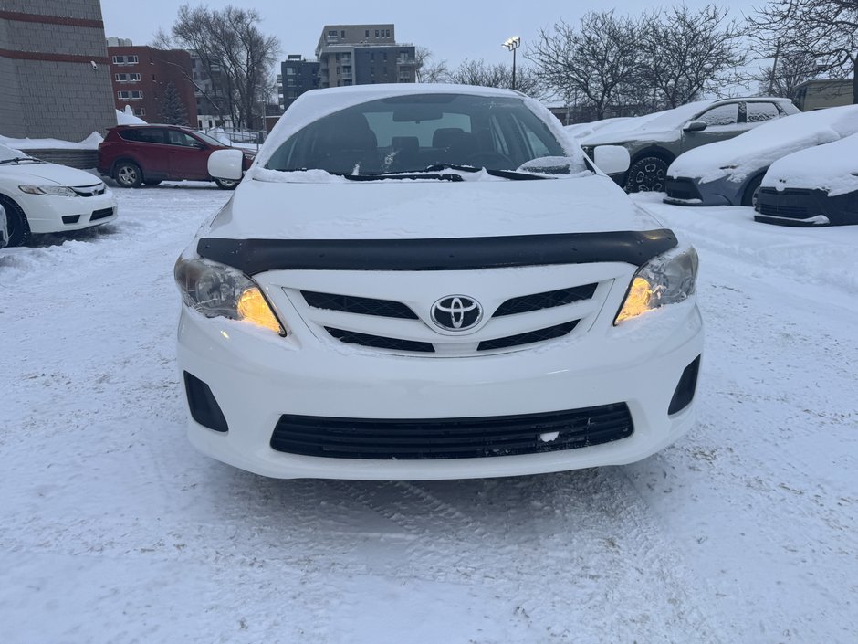 Toyota Corolla CE 2013-5