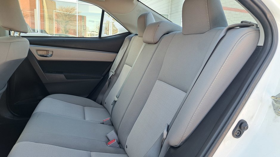 Toyota Corolla LE 2014-28