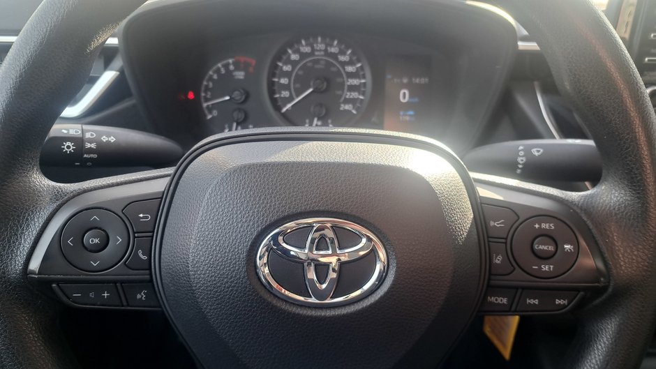 Toyota Corolla L 2020-9