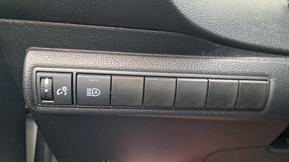 Toyota Corolla L 2020-21