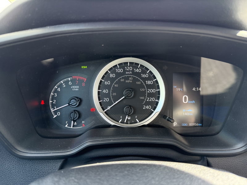 Voitures Toyota Corolla LE 2021-15