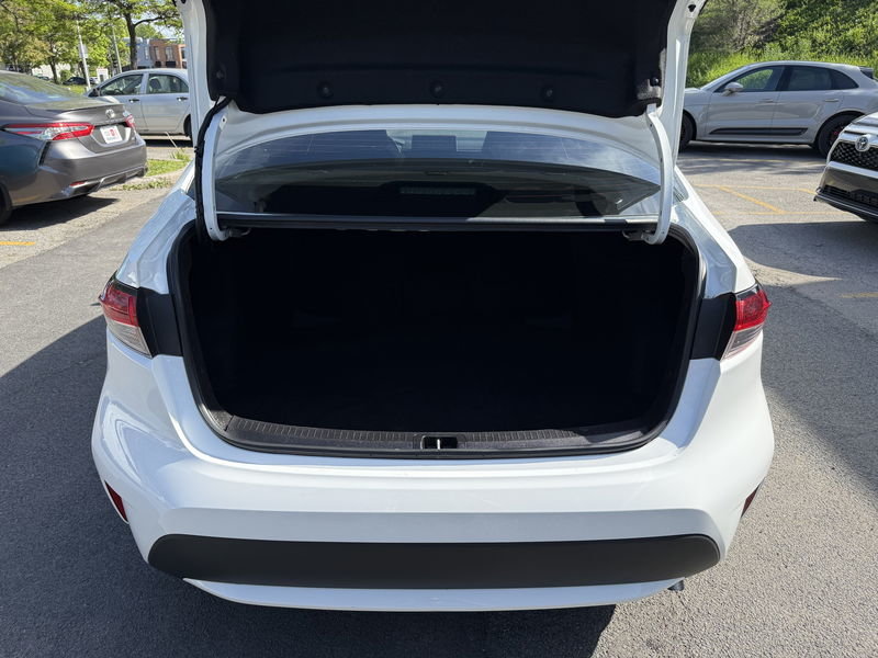 Voitures Toyota Corolla LE 2021-36