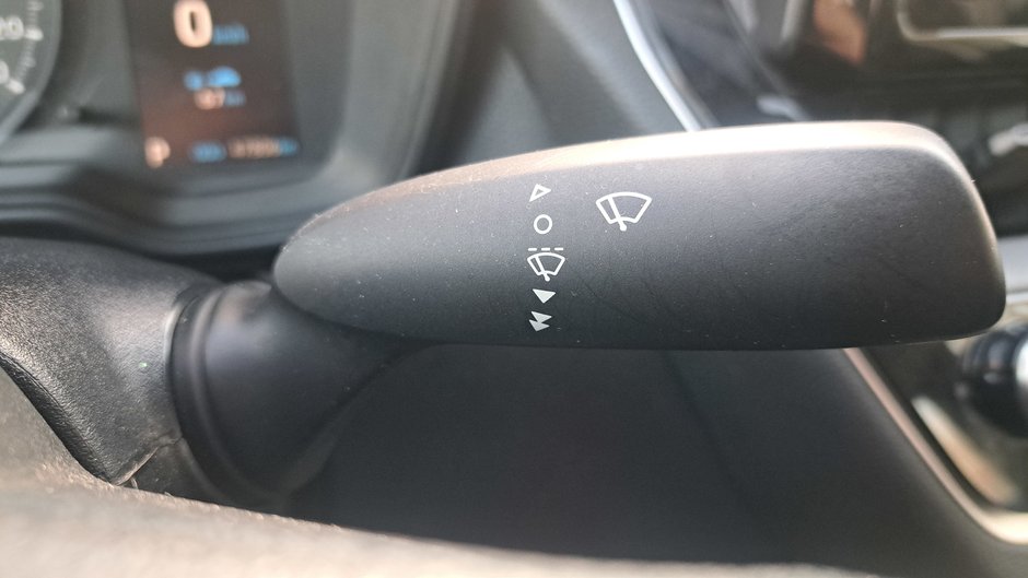 2021 Toyota Corolla LE-13