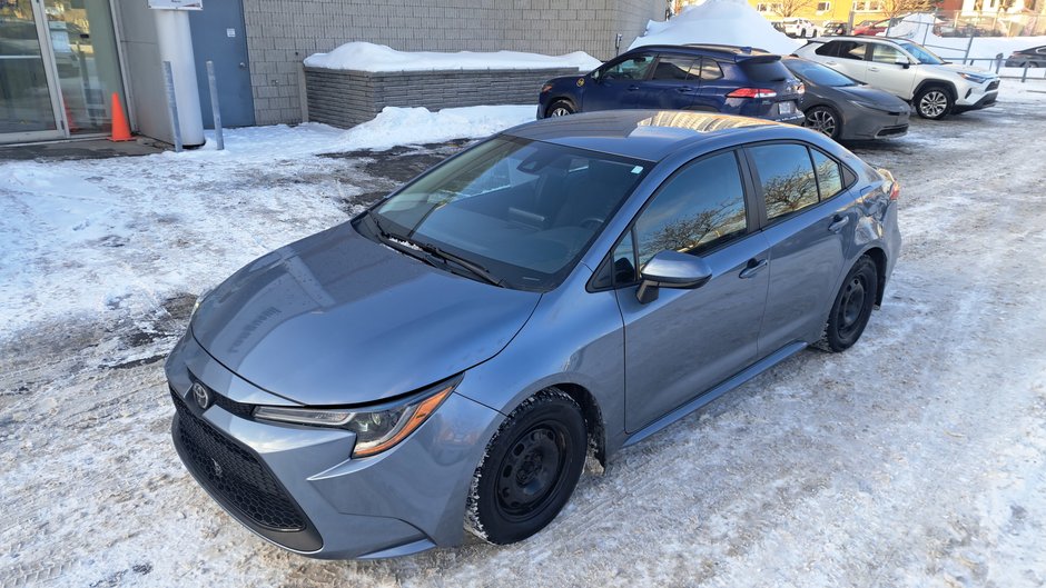 2021 Toyota Corolla LE-29