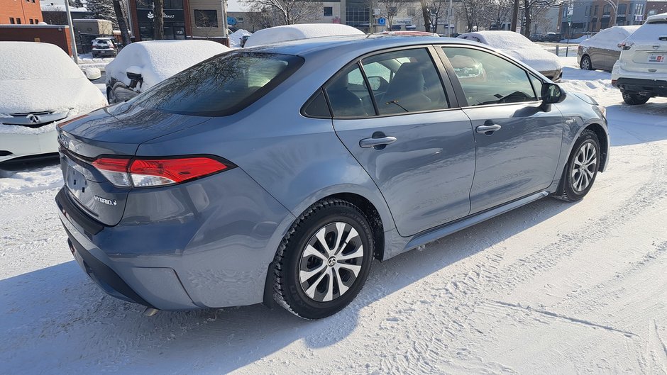 Toyota Corolla Hybrid 2021-3