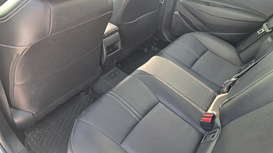 Toyota Corolla Hybrid 2021-27