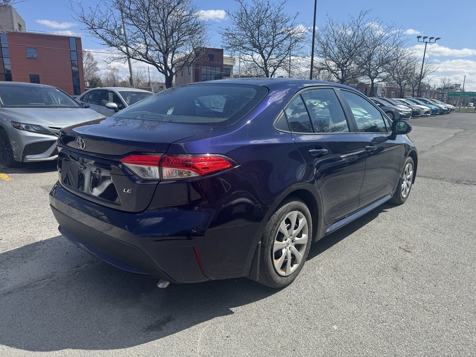 Toyota Corolla LE 2021-4