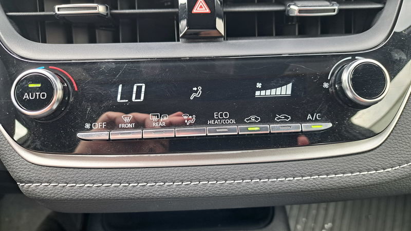 Voitures Toyota Corolla à hayon  2022-19