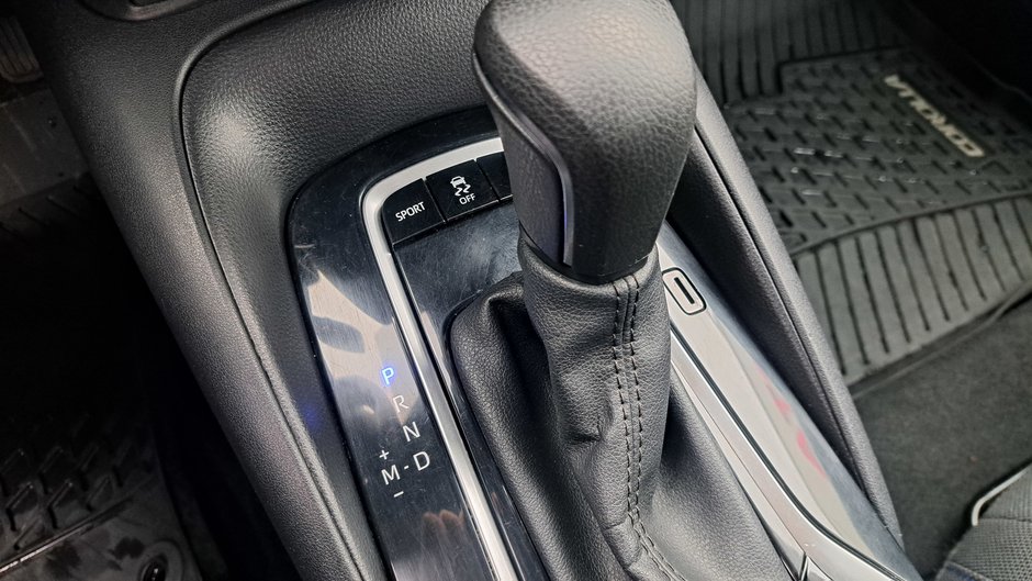 Toyota Corolla SE 2022-21