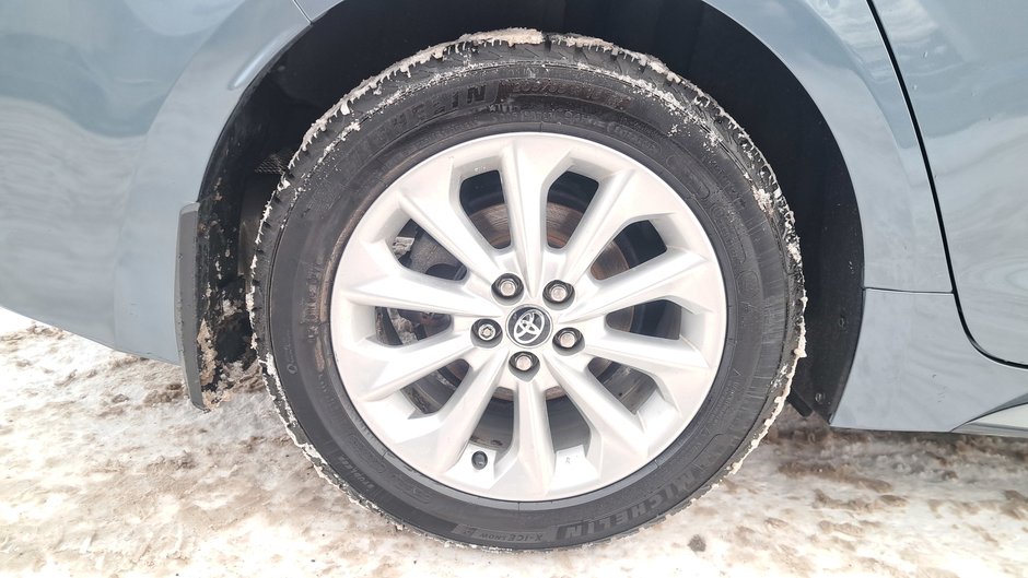 Toyota Corolla SE 2022-33