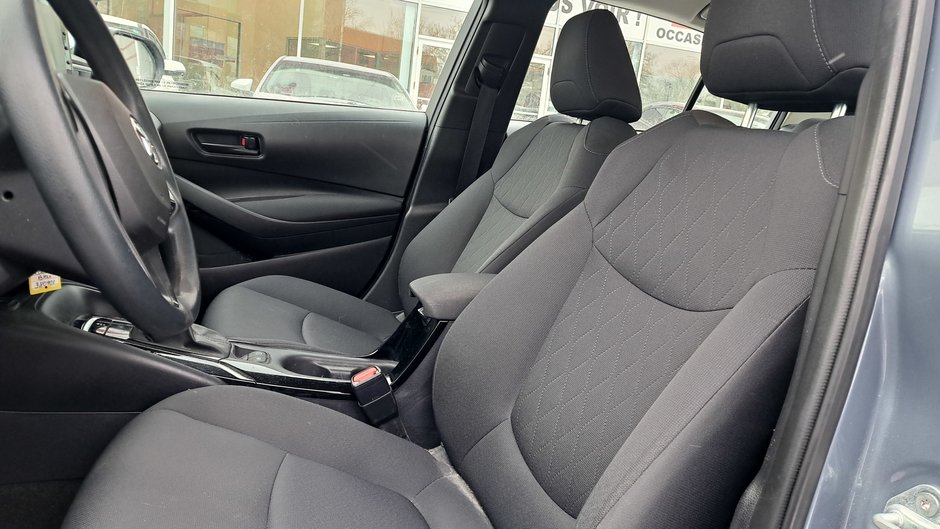 2022 Toyota Corolla LE-8