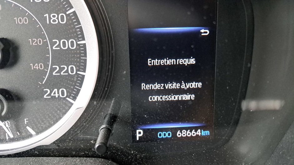 2022 Toyota Corolla LE-11