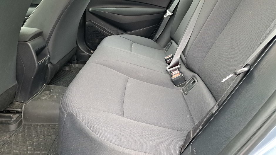 2022 Toyota Corolla LE-24