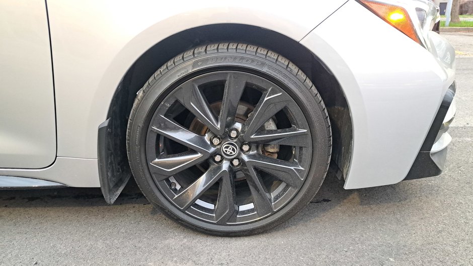 Toyota Corolla XSE CVT 2023-33