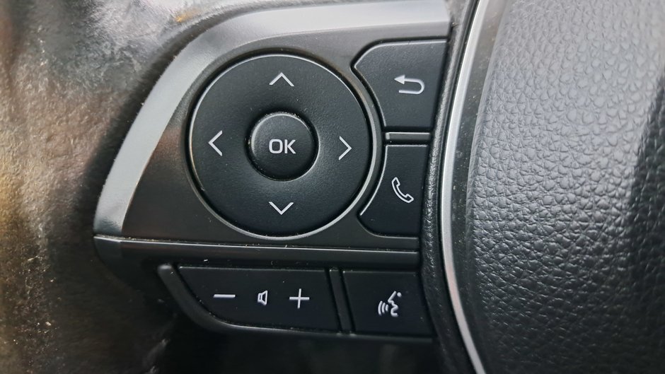 Toyota Corolla XSE CVT 2023-14