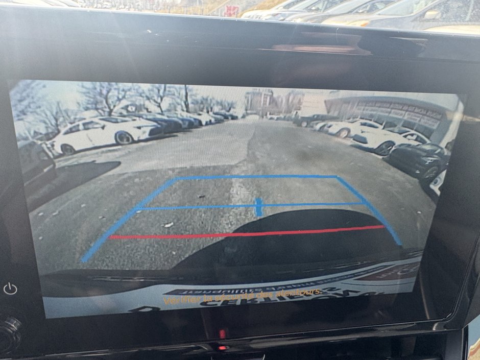 Toyota Corolla Hybrid LE 2024-24