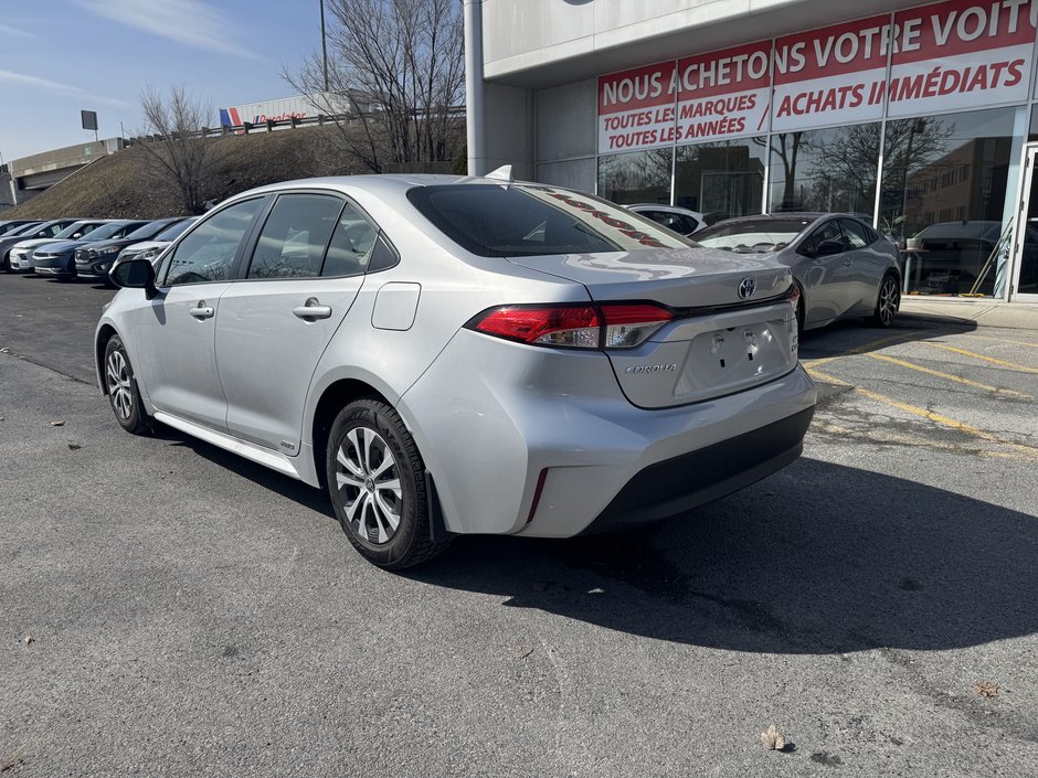 Toyota Corolla Hybrid LE 2025-4