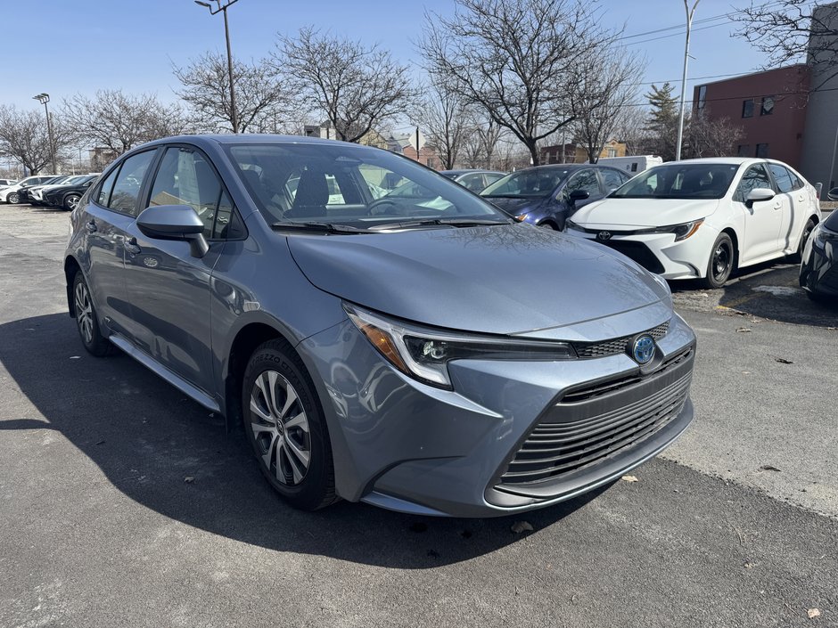 2025 Toyota Corolla AWD Hybrid LE-1