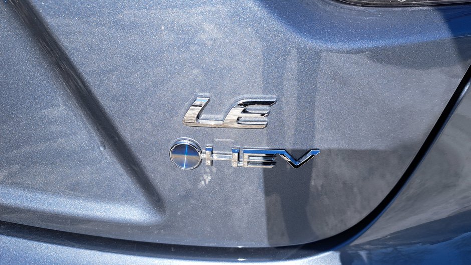 2025 Toyota Corolla AWD Hybrid LE-33