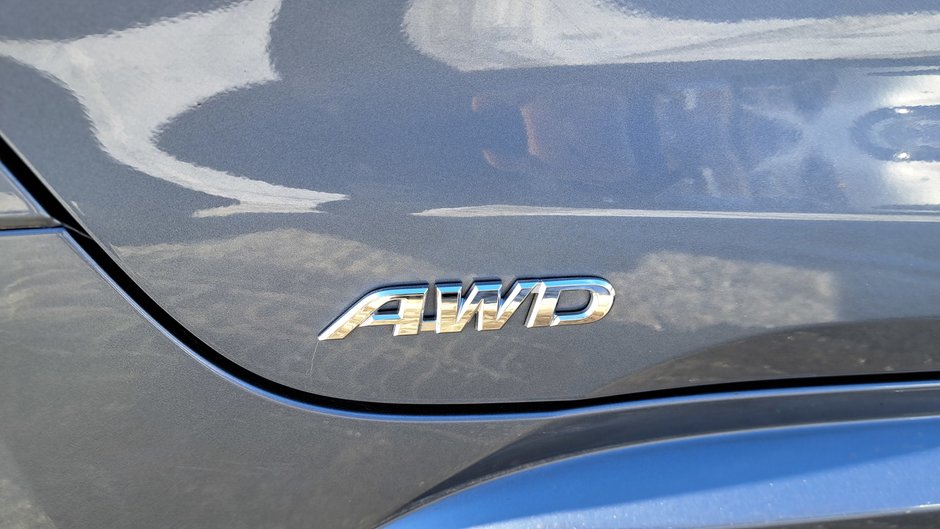 2025 Toyota Corolla AWD Hybrid LE-34