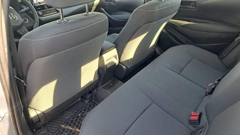 2025 Toyota Corolla AWD Hybrid LE-26