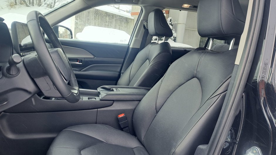 Toyota Grand Highlander XLE 2024-8