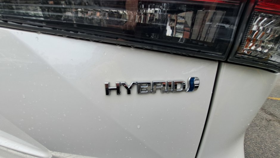 Toyota Highlander Hybrid LE 2023-37