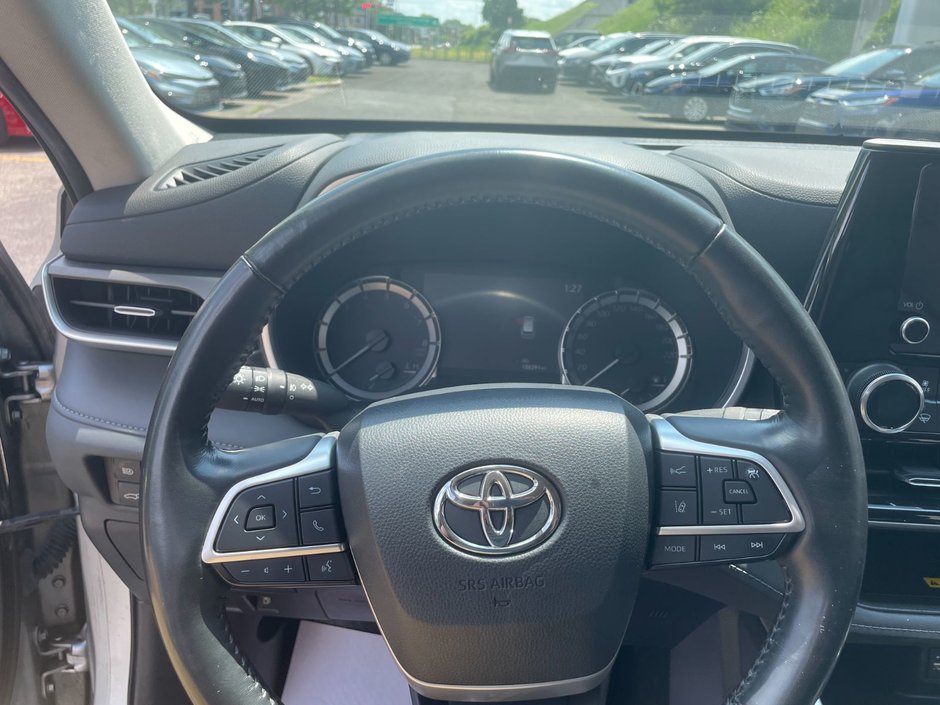 Toyota Highlander XLE 2023-9