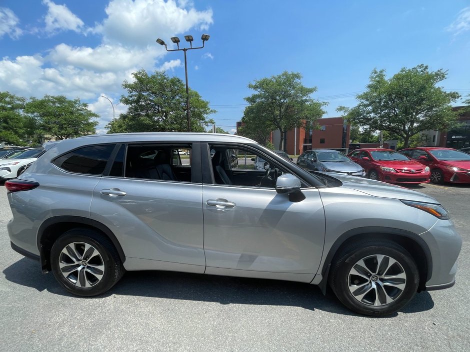 Toyota Highlander XLE 2023-5
