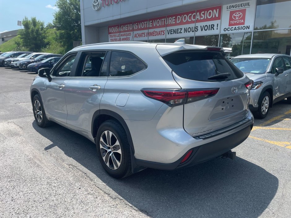 Toyota Highlander XLE 2023-2