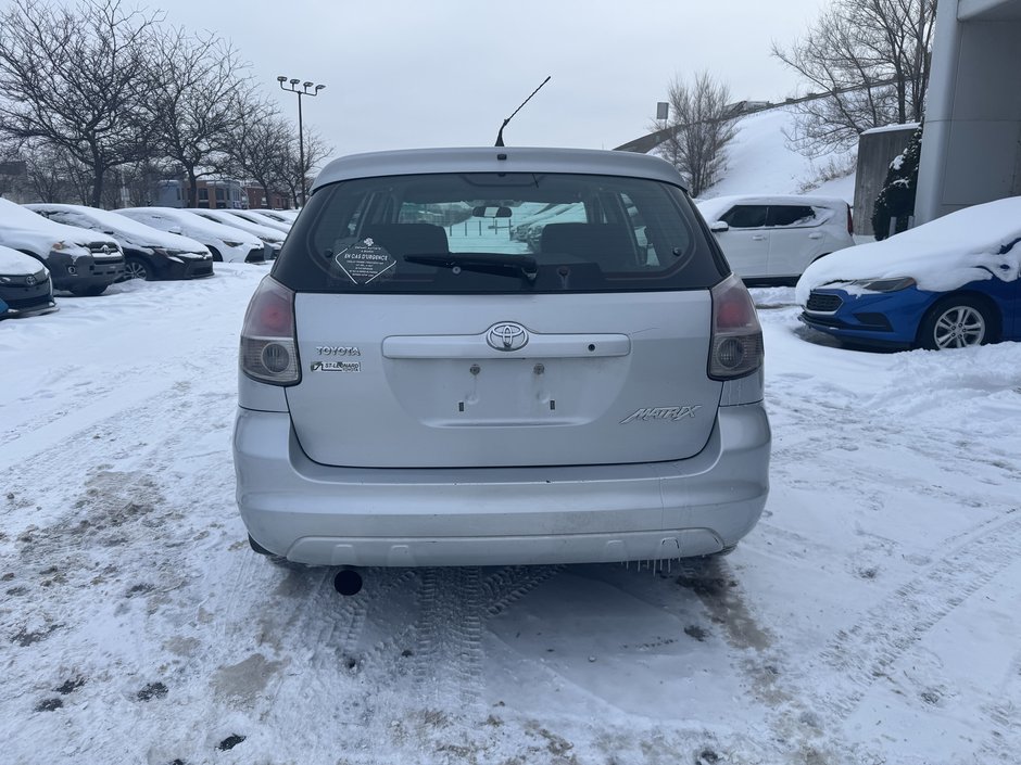 2005 Toyota Matrix XR-6